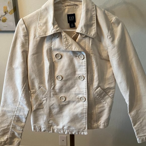 GAP Jackets & Blazers - GAP Cream Button Up Jacket